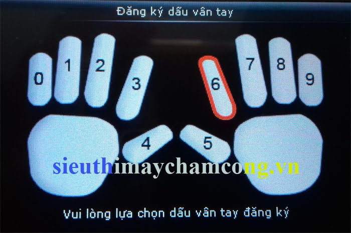 luu-van-tay-vao-may-cham-cong